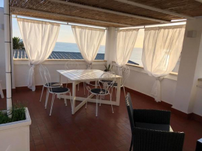 La terrazza sul mare